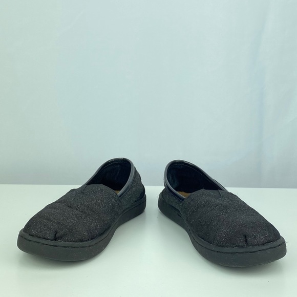 TOMS-Excellent Condition - Picture 6 of 7